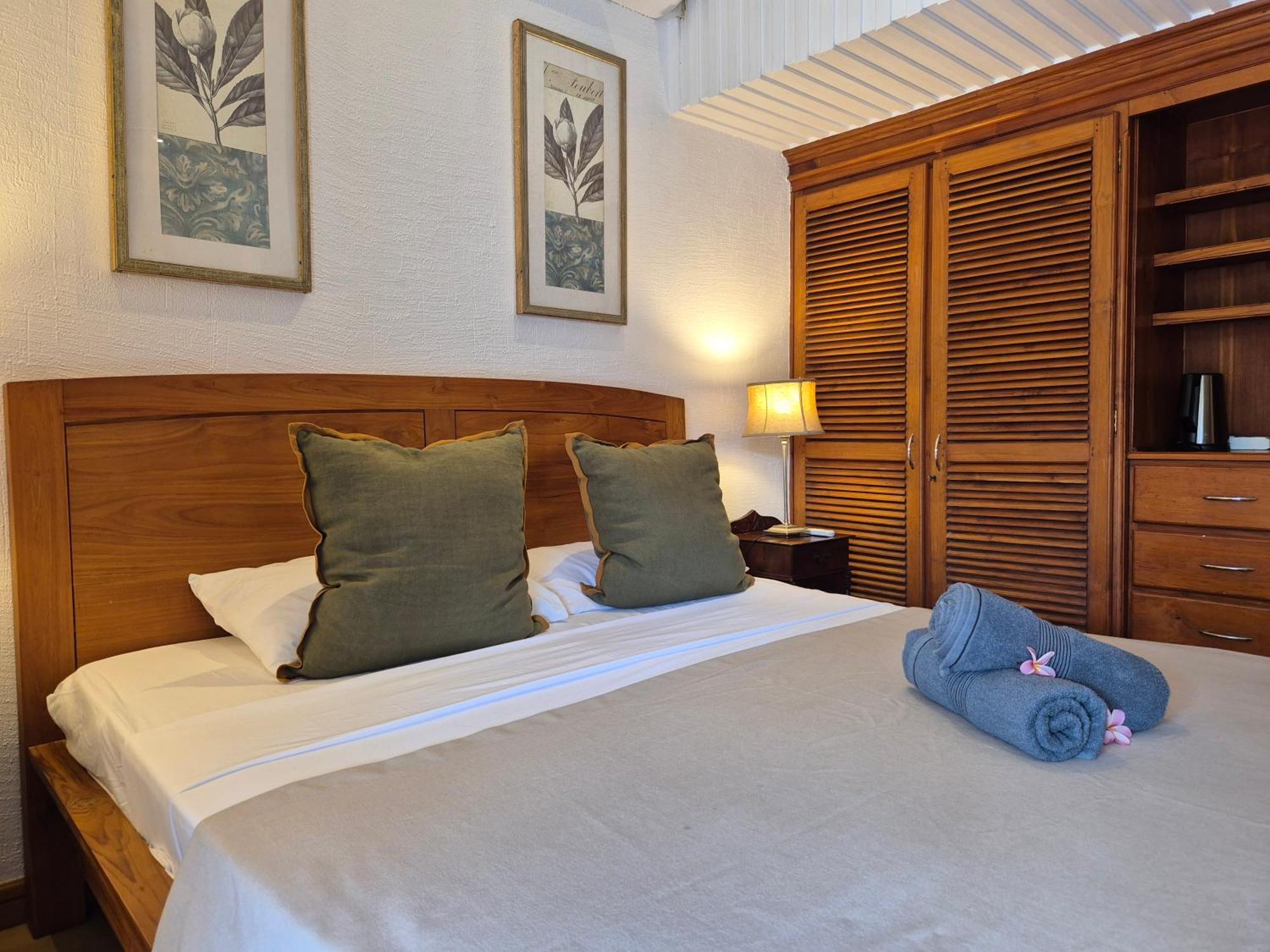 Shanti Ghar Guest House Tamarin Ngoại thất bức ảnh
