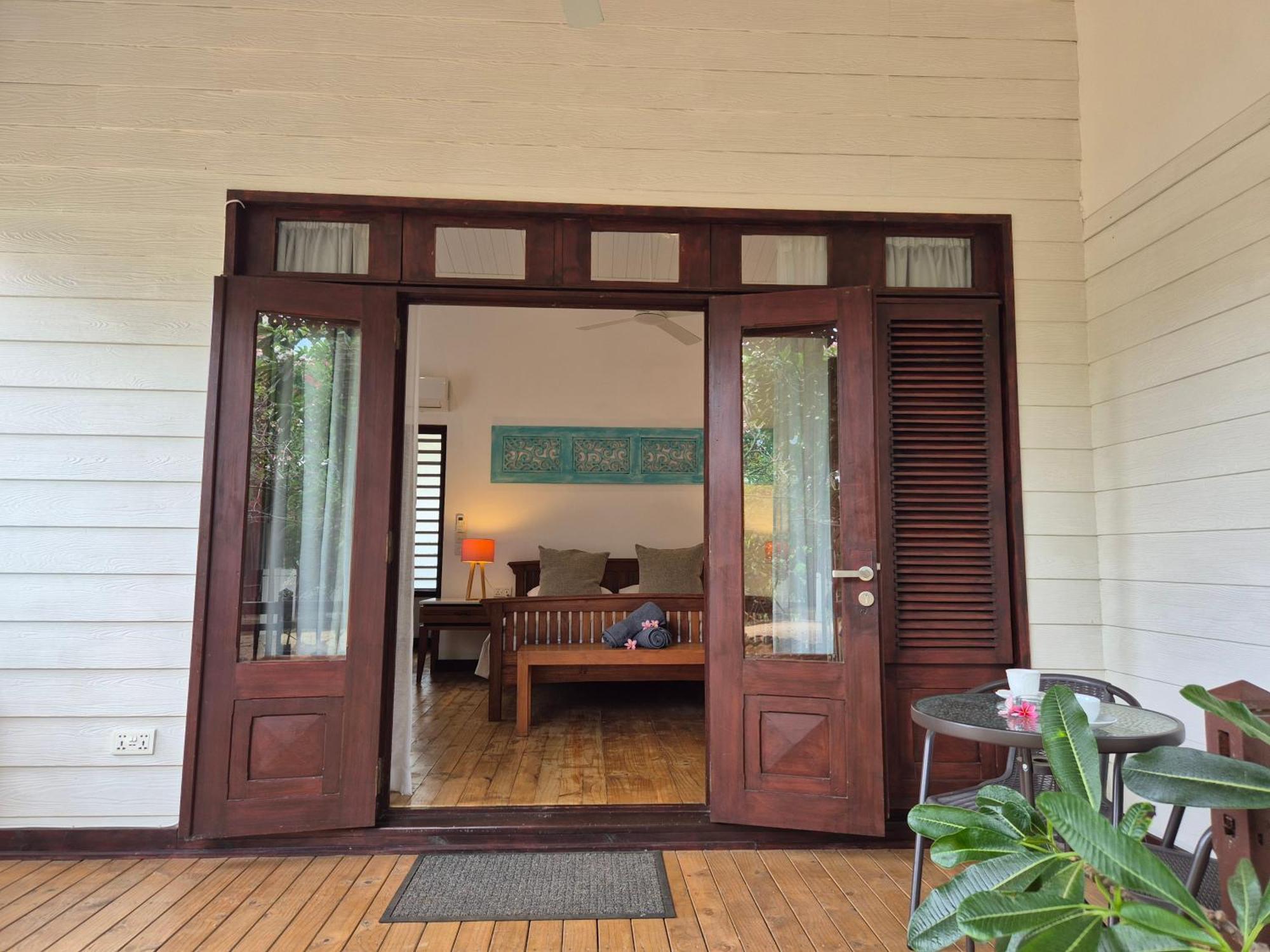 Shanti Ghar Guest House Tamarin Ngoại thất bức ảnh