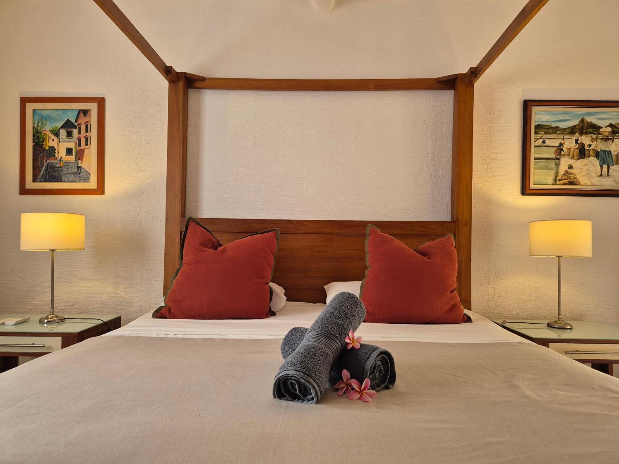 Shanti Ghar Guest House Tamarin Ngoại thất bức ảnh