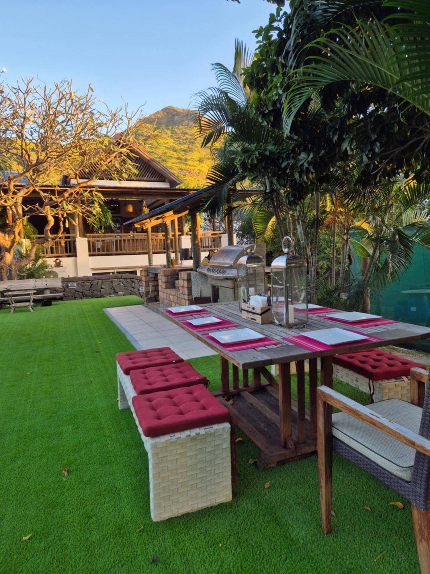 Shanti Ghar Guest House Tamarin Ngoại thất bức ảnh